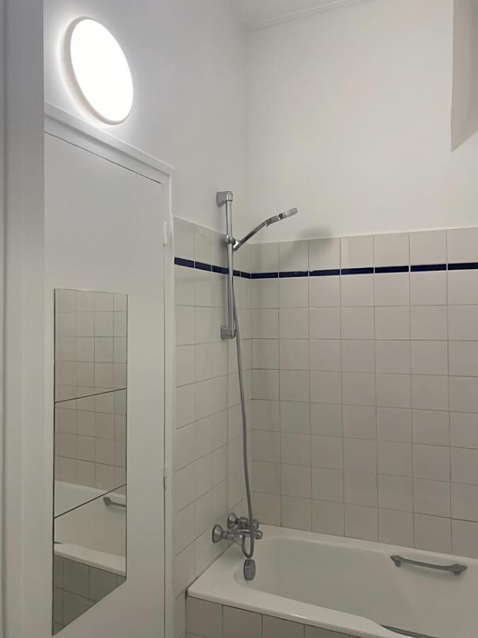 Spacious Apartment Next To Place Vendome Paris Exterior foto
